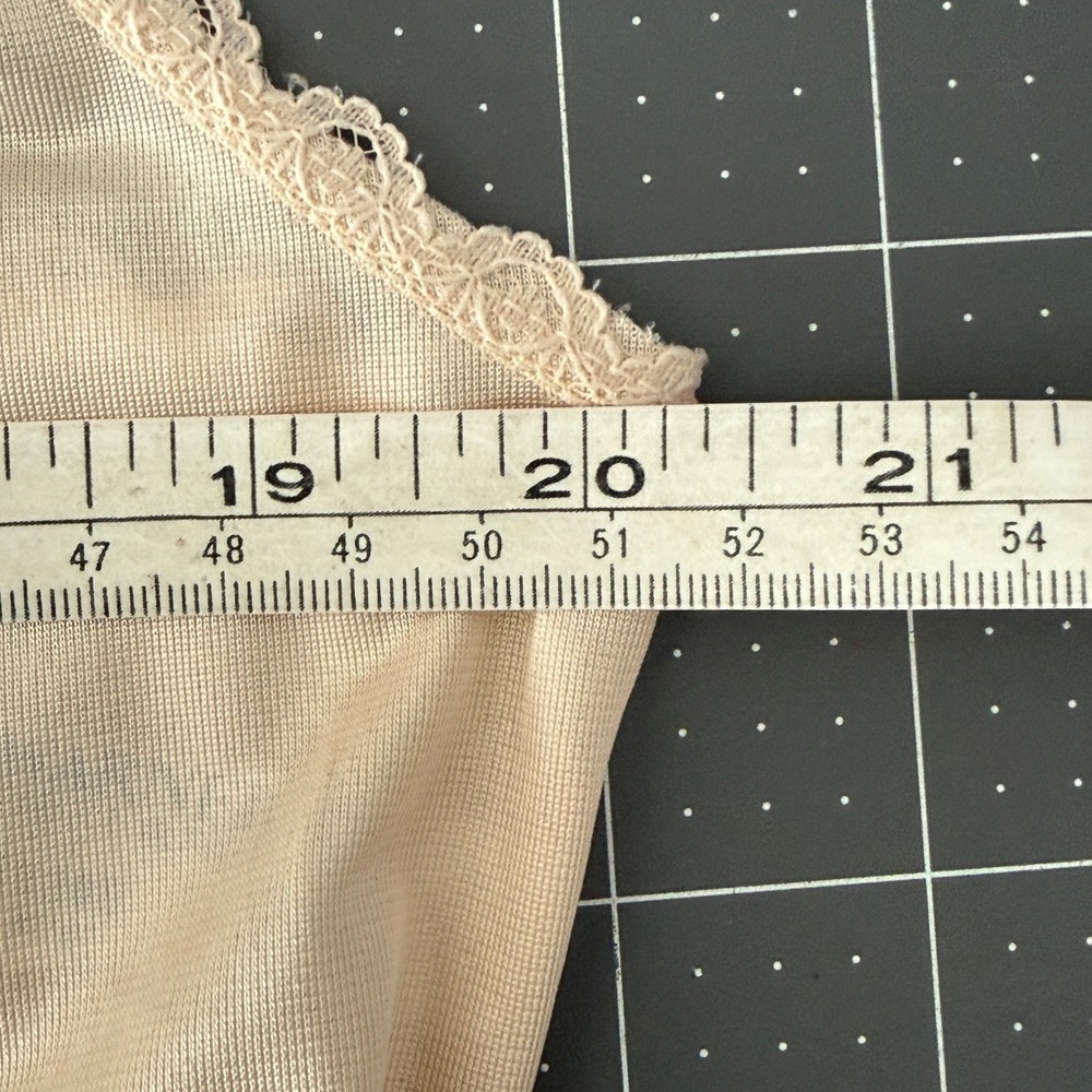Vintage Y2K Nude Lace Trim Camisole Tank Top Womens XL 42 Regency Minimalist‎ - Picture 3 of 6